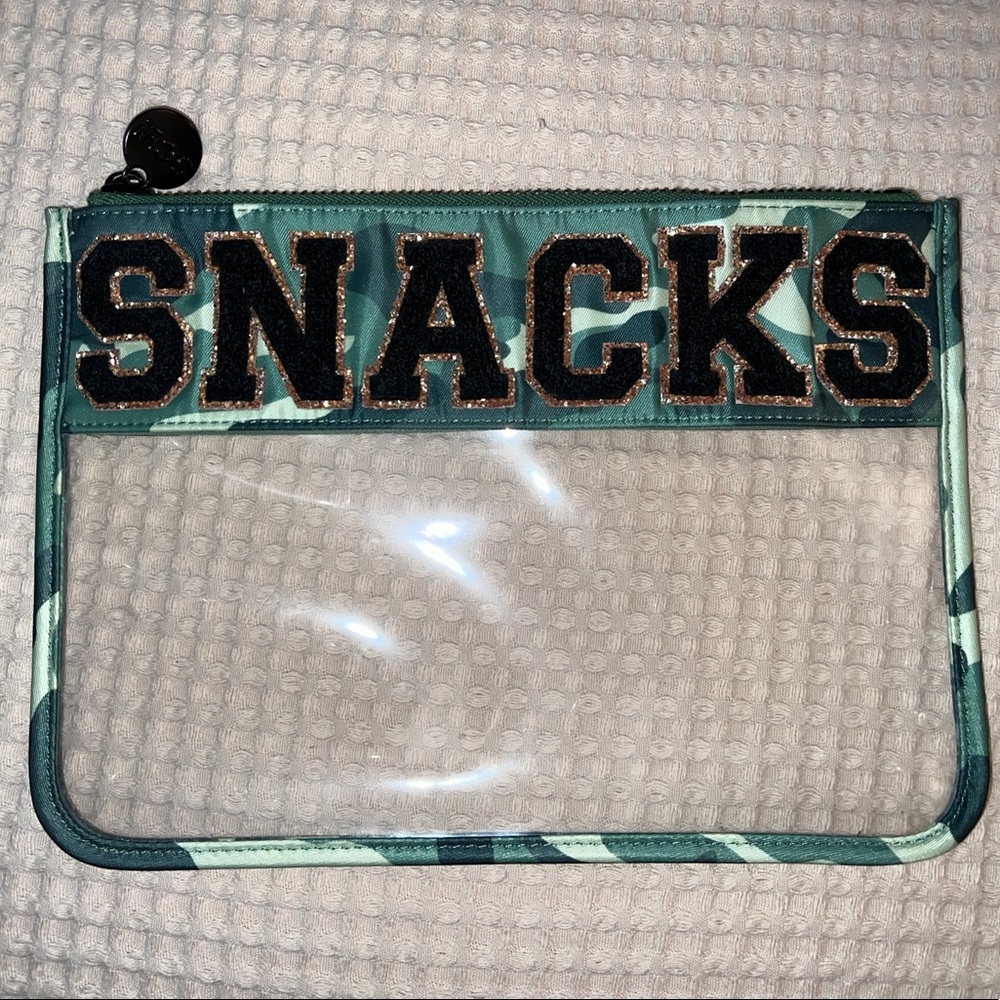Stoney Clover Lane classic clear pouch